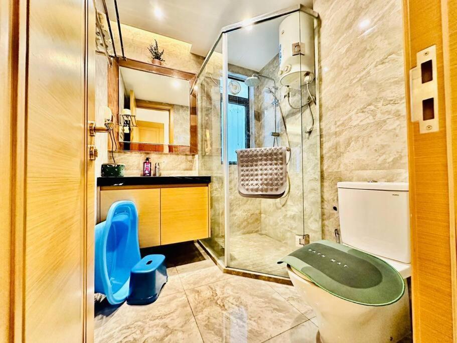 R&f Classic Design @35f 3br 11pax * Johor Bahru